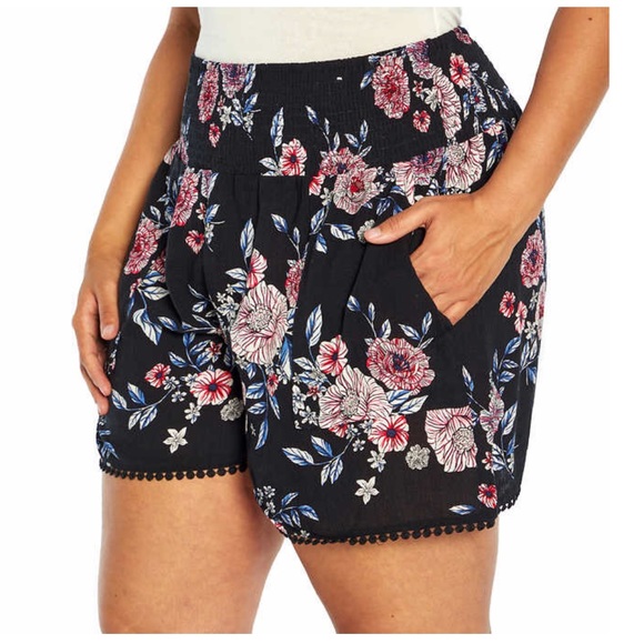 Three Dots Ladies' Printed Short, Black (size : XS, S, M, L, XL, XXL) - Picture 2 of 4